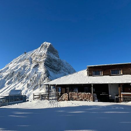 Refuge De Plan-Francey Hotel Moleson ภายนอก รูปภาพ