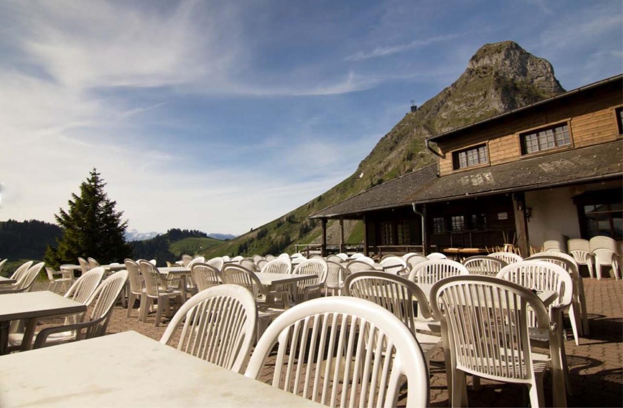 Refuge De Plan-Francey Hotel Moleson ภายนอก รูปภาพ