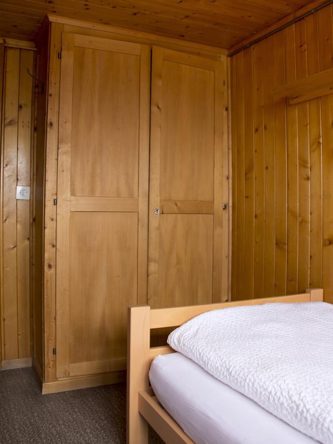 Refuge De Plan-Francey Hotel Moleson ภายนอก รูปภาพ