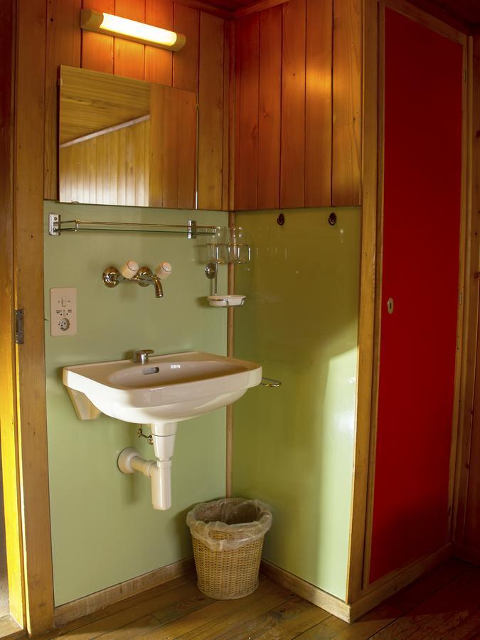 Refuge De Plan-Francey Hotel Moleson ภายนอก รูปภาพ