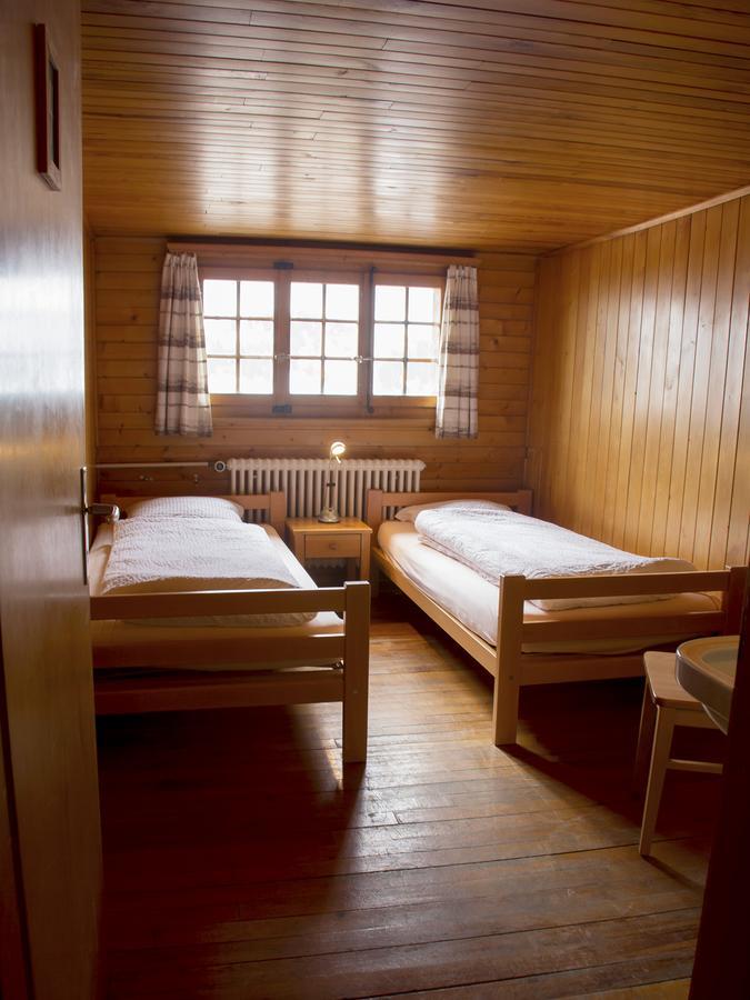 Refuge De Plan-Francey Hotel Moleson ภายนอก รูปภาพ